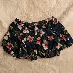 Hollister Shorts/Skirt